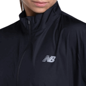 ROMPEVIENTO NEW BALANCE SPORT ESSENTIAL