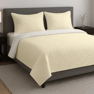 QUILT DE VERANO CLÁSICO QUEEN